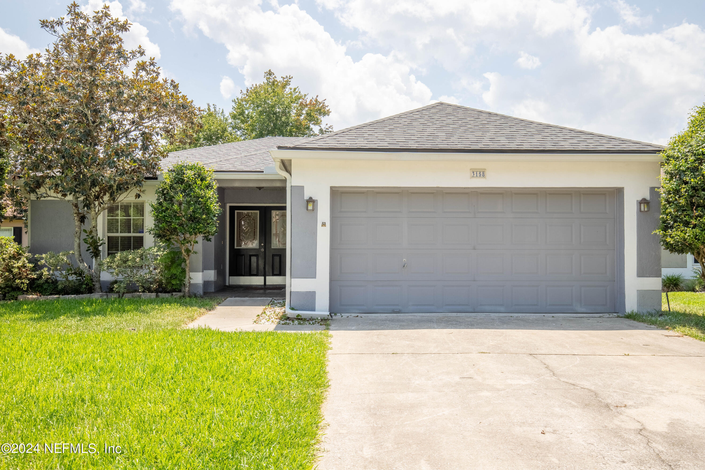 Property Photo: 3158 Ash Harbor Drive E FL 32224