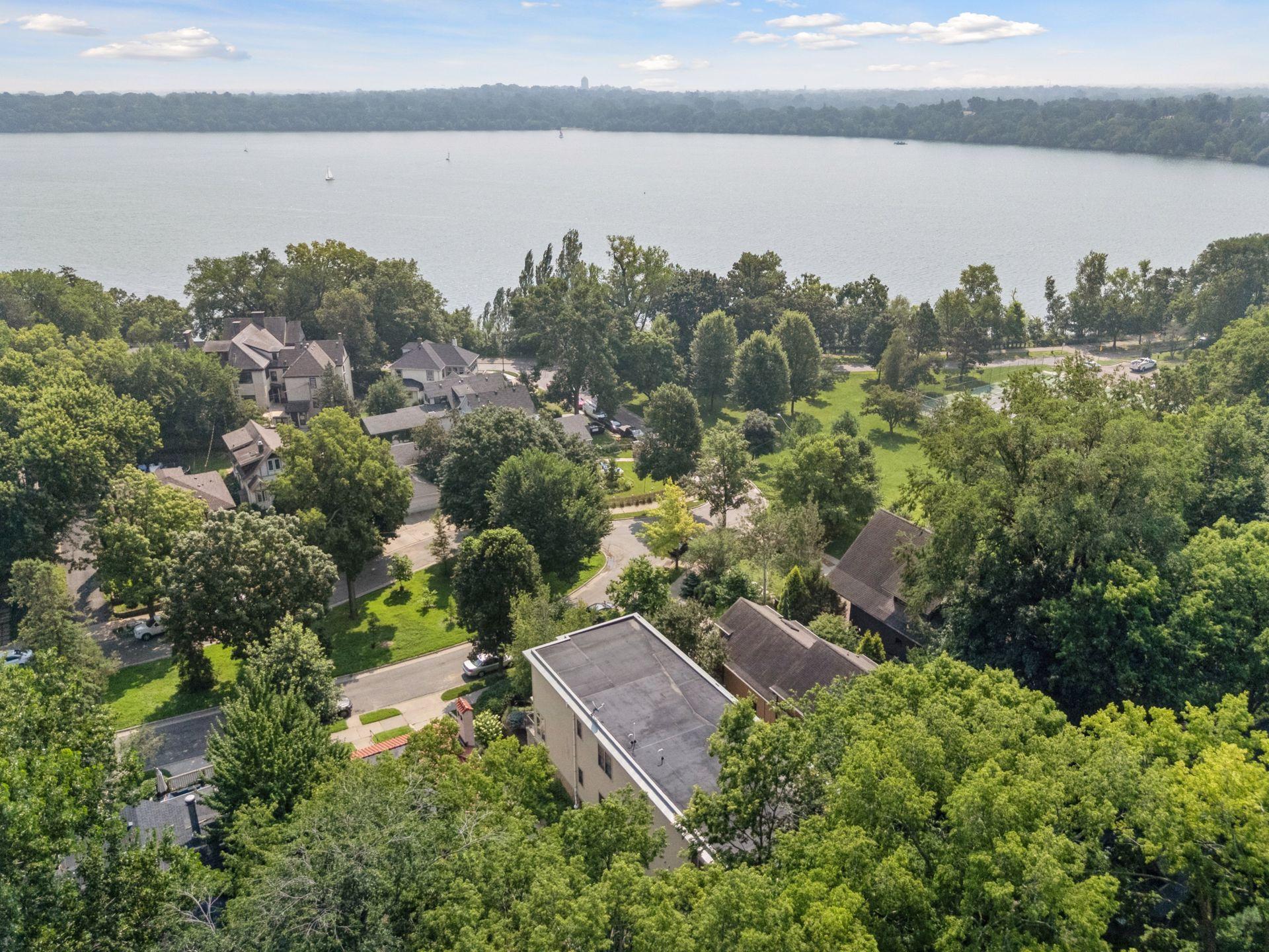 Property Photo: 4436 Thomas Avenue S MN 55410