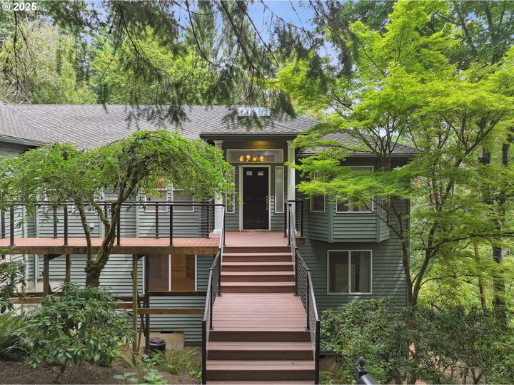 12 Monticello Dr  Lake Oswego OR 97035 photo