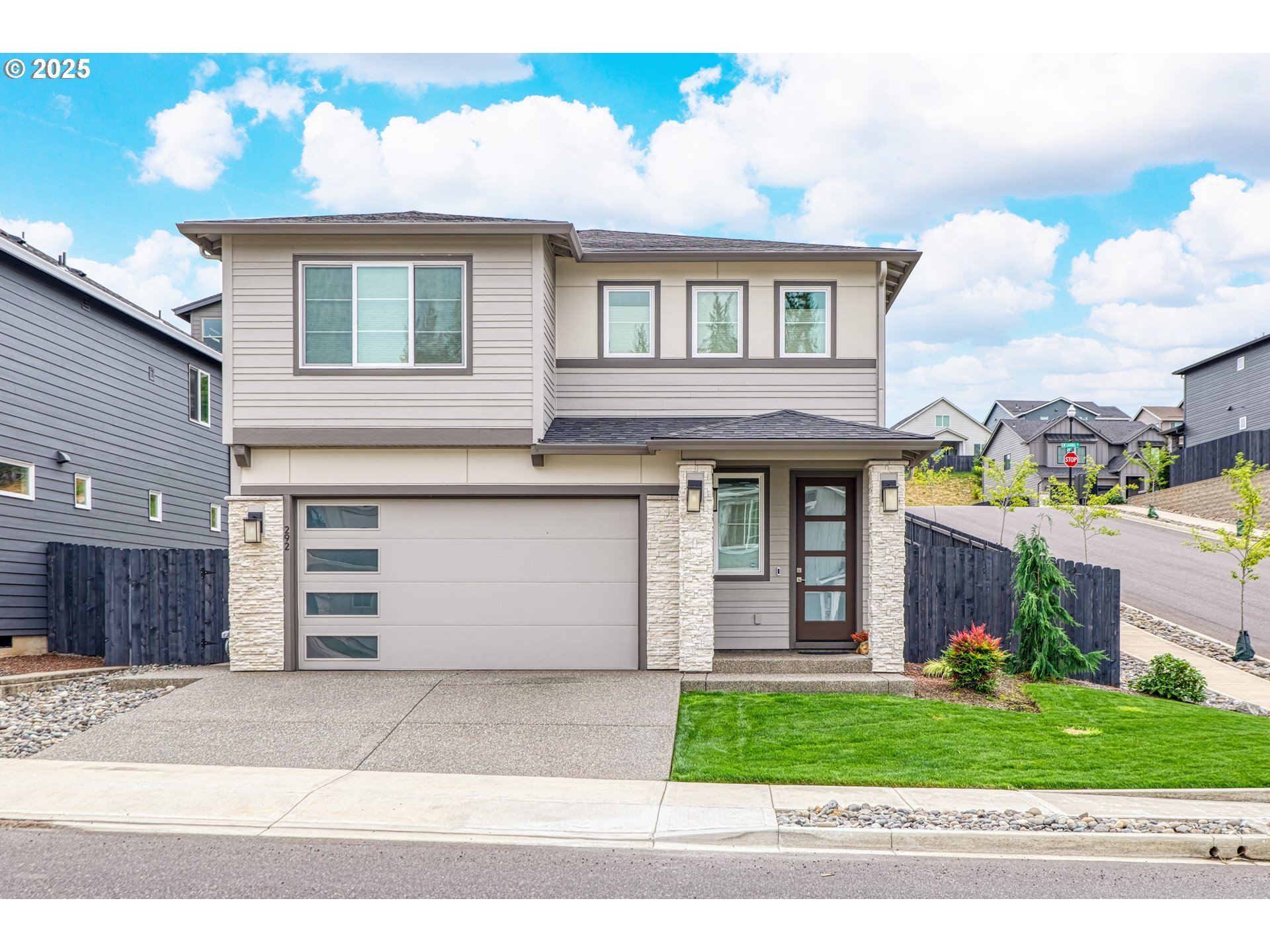 292 W Maple St  Washougal WA 98671 photo