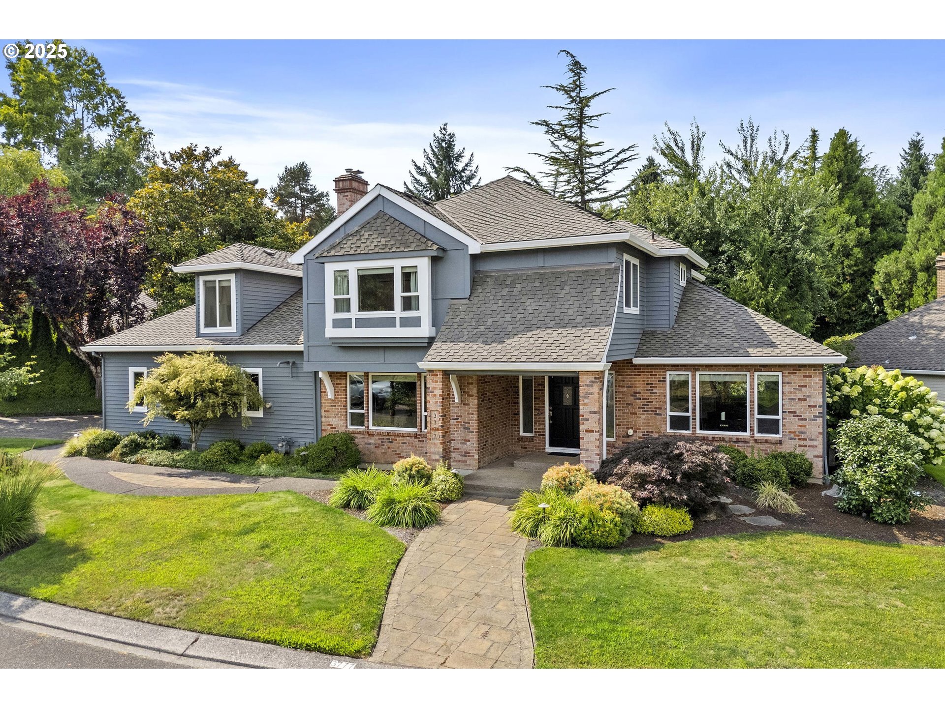 3777 Rivers Edge Dr  Lake Oswego OR 97034 photo