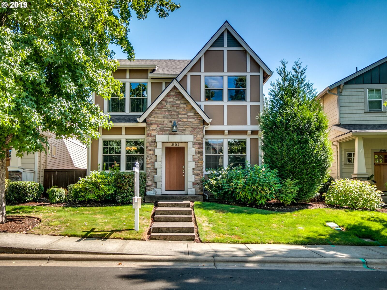 Property Photo:  29082 SW Charlotte Ln  OR 97070 