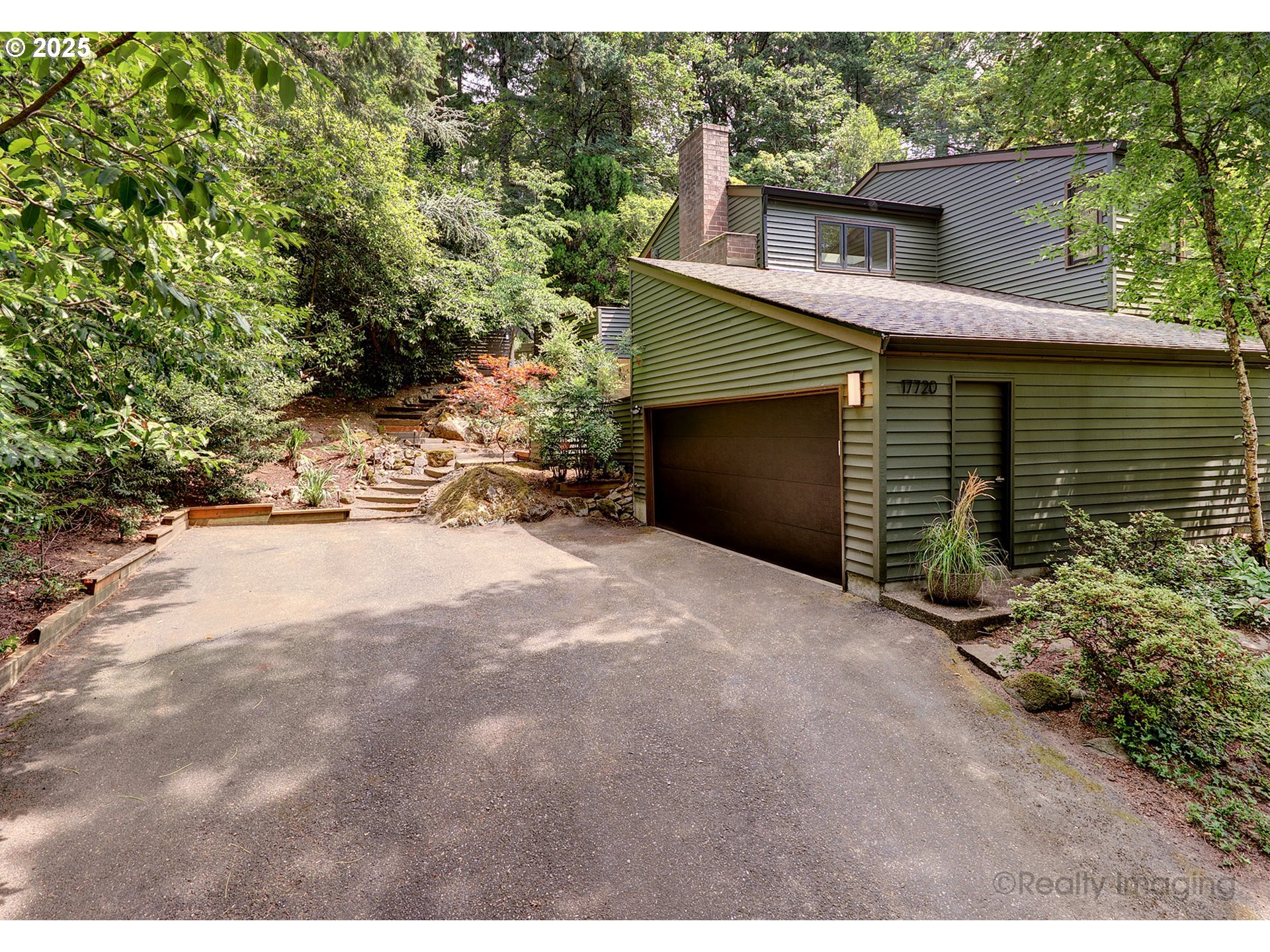 Property Photo:  17720 Westview Dr  OR 97034 
