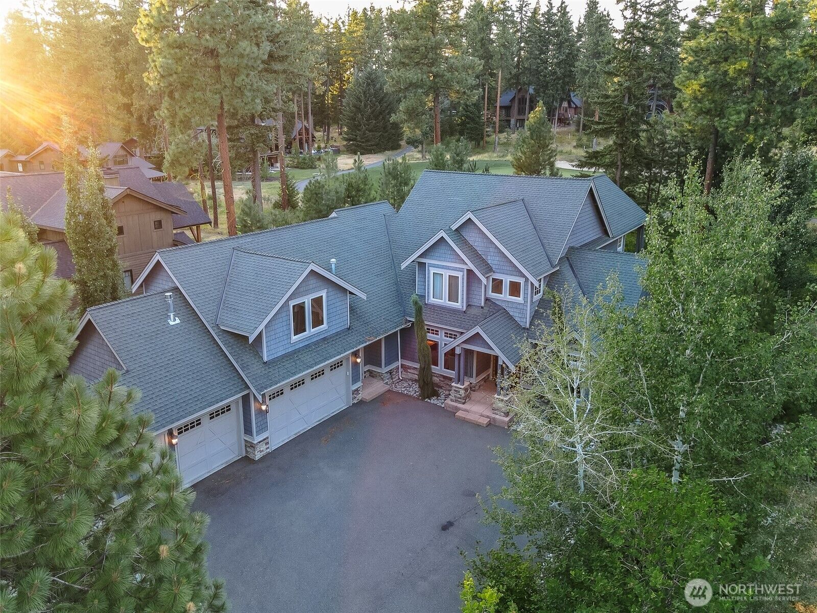 Property Photo: 181 Wood Rose Court WA 98922