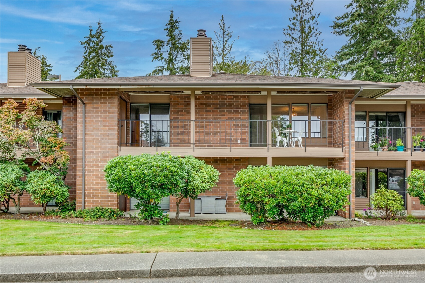 Property Photo: 8106 53rd Avenue W 922 WA 98275