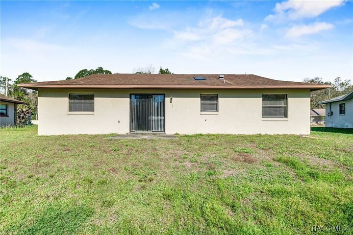 Property Photo: 4065 N Little Hawk Point FL 34428