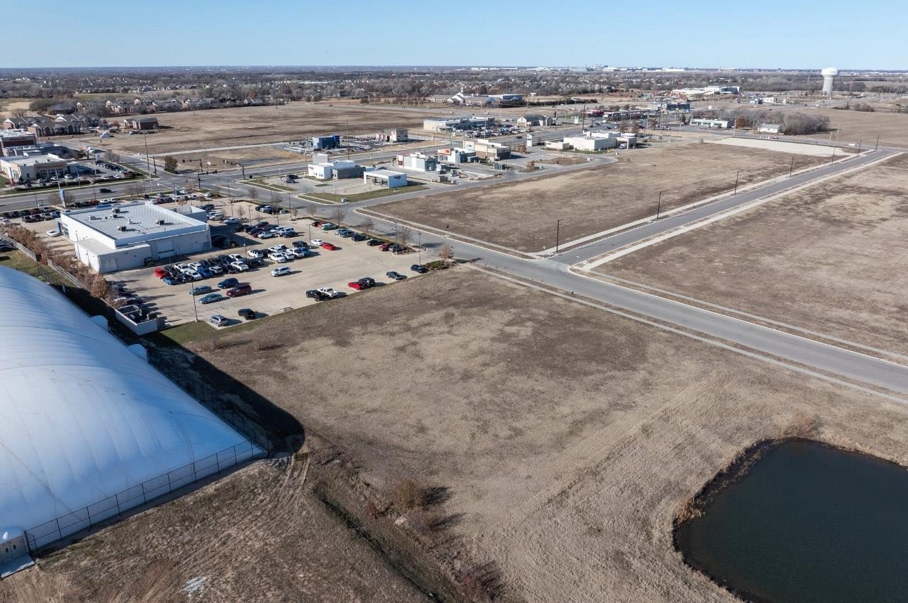 Property Photo: Lot 2 Block B KS 67037