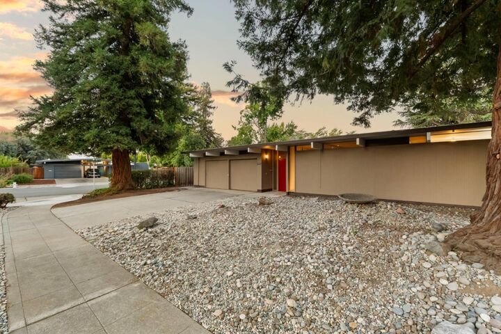 Property Photo: 1204 Navlet Court CA 94087