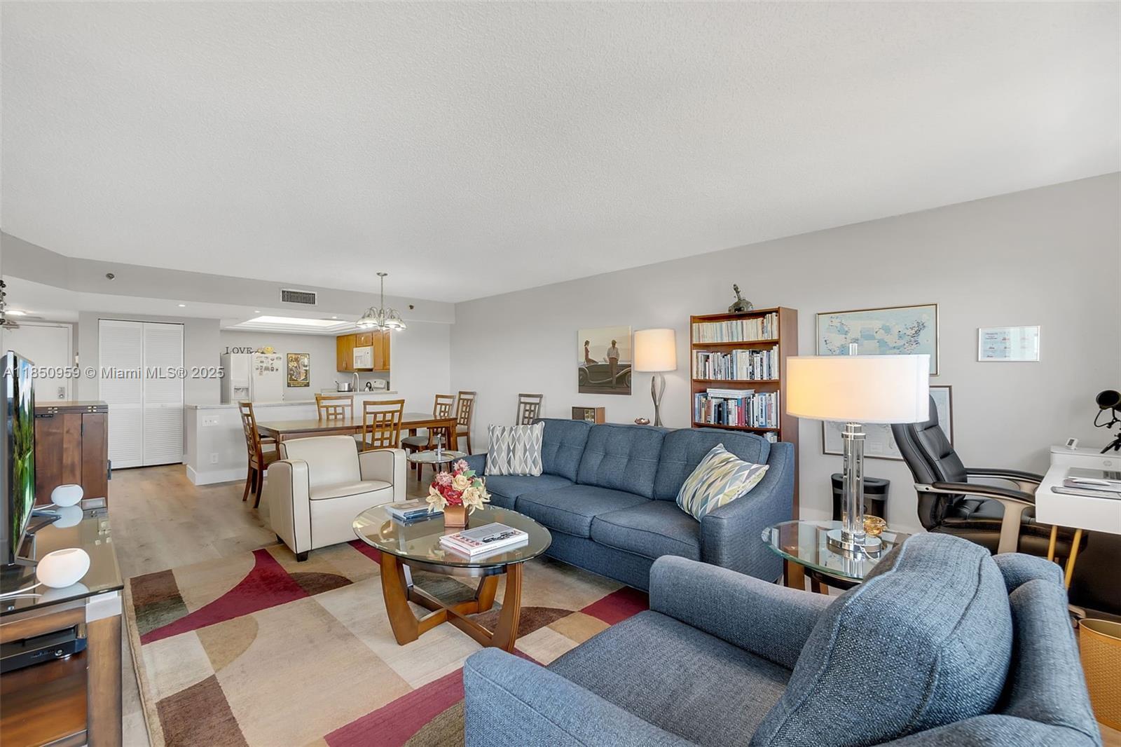 Property Photo:  3200 Port Royale Dr N 1104  FL 33308 