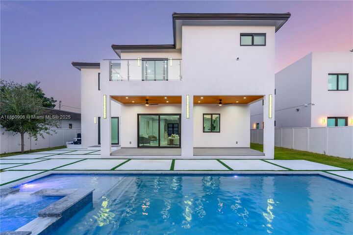 4240 SW 84th Ave  Miami FL 33155 photo