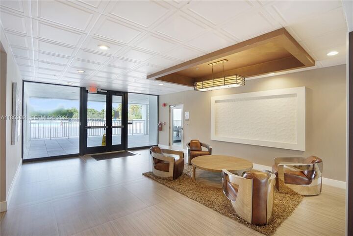 Property Photo:  3675 N Country Club Dr 105  FL 33180 