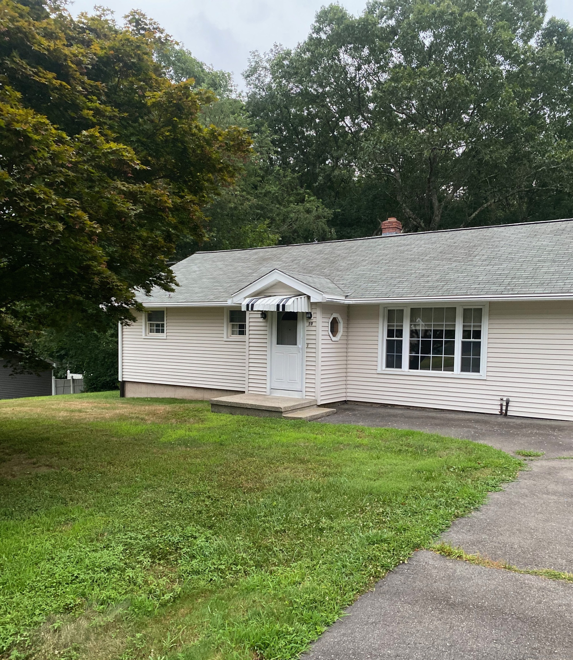 Property Photo: 59 Chestnut Drive CT 06418