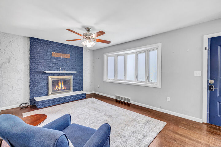 Property Photo:  107 Hickory Street  CT 06516 
