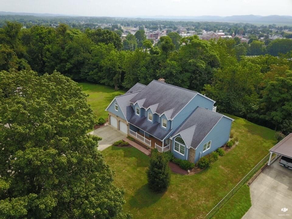 Property Photo:  219 Grandview Ave.  OH 45690 