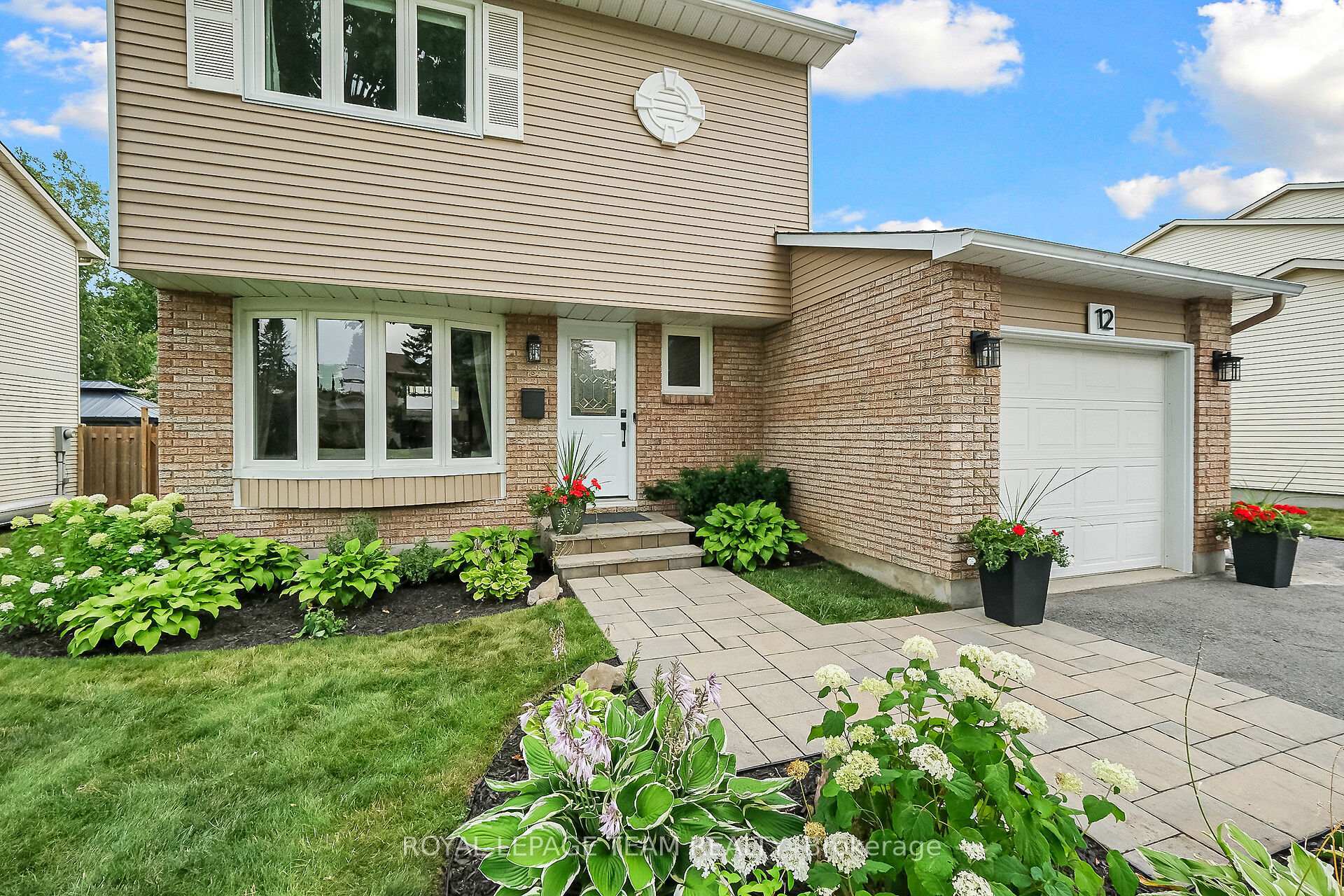 Property Photo:  12 Bartley Cres Crescent  ON K2J 2J7 