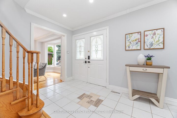 Property Photo:  514 Lightfoot Place  ON L1V 5Z8 