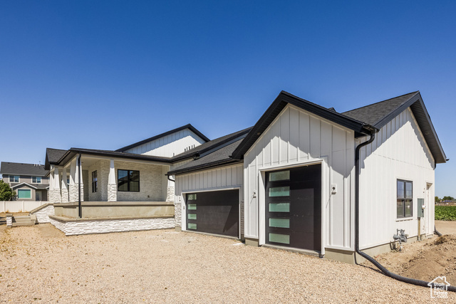 Property Photo: 1104 W 10125 S UT 84095