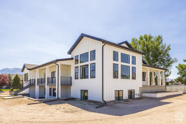 Property Photo: 1104 W 10125 S UT 84095