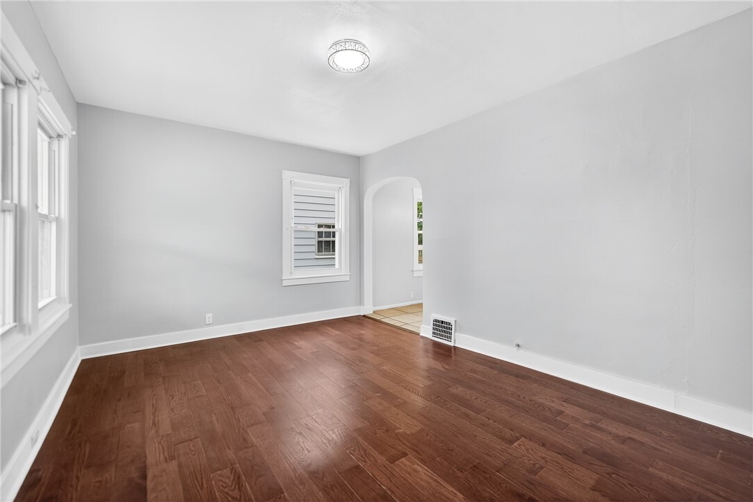 Property Photo: 1631 McMinn St PA 15001