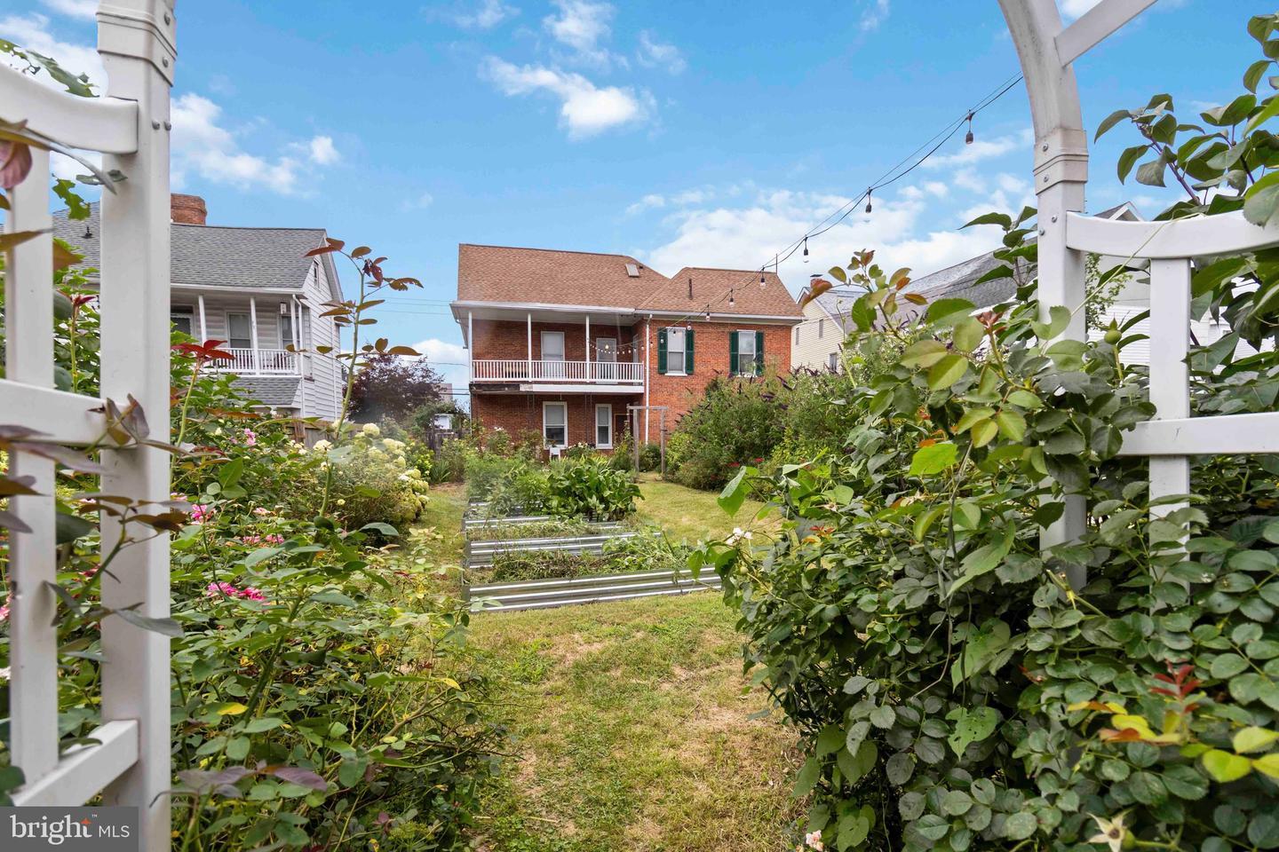 Property Photo:  302 E Orange Street  PA 17257 