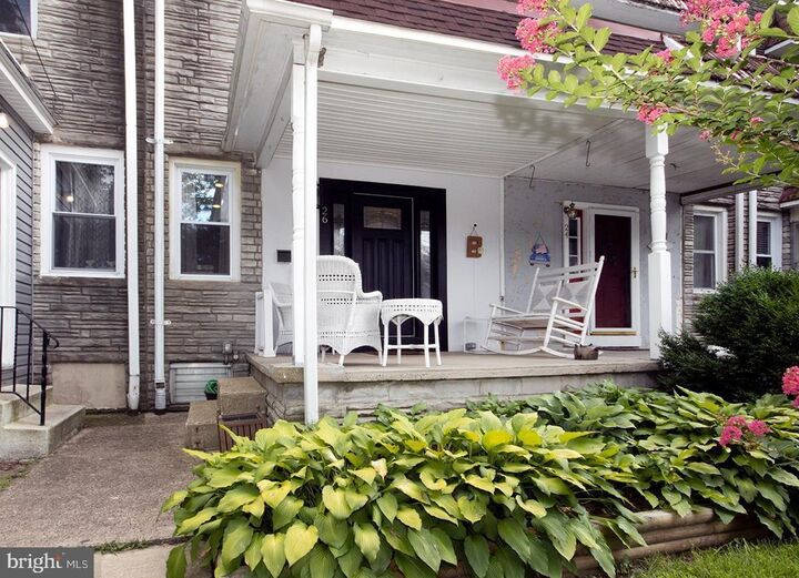 Property Photo:  26 Locust Street  NJ 08109 