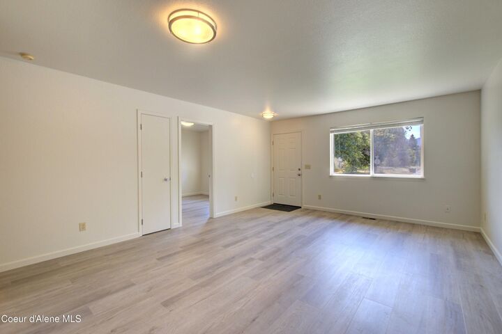 Property Photo: 202 W 19th Ave ID 83854