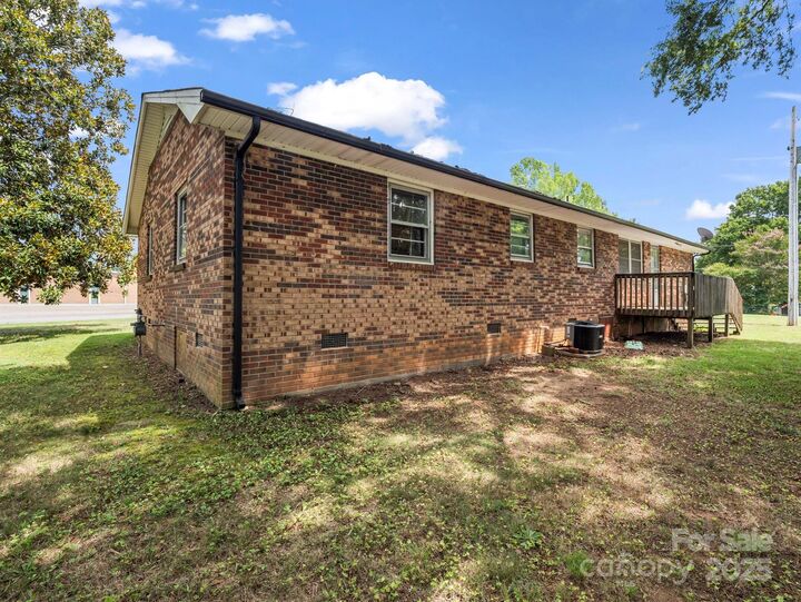 Property Photo:  501 Weaver Street  NC 28021 