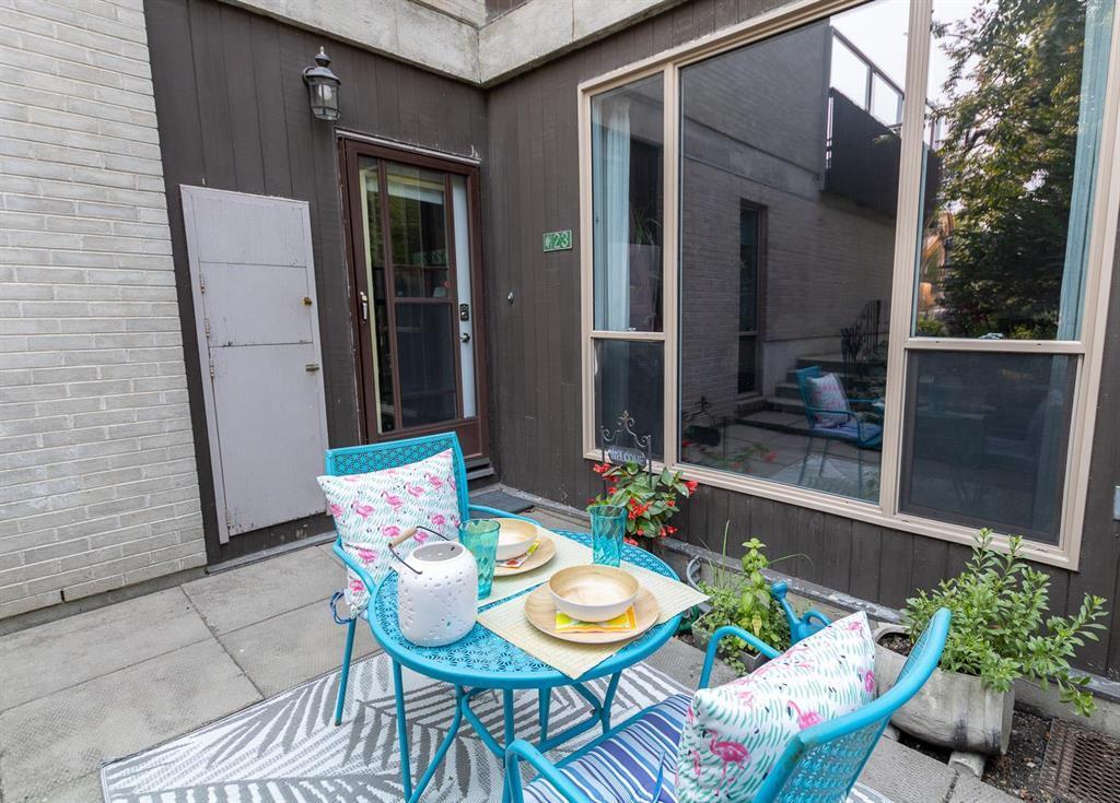 Property Photo: 1 Snow Street MB R3T 2M4