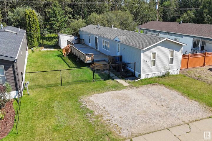 305 Calahoo Road 257  Spruce Grove AB T7X 3L2 photo