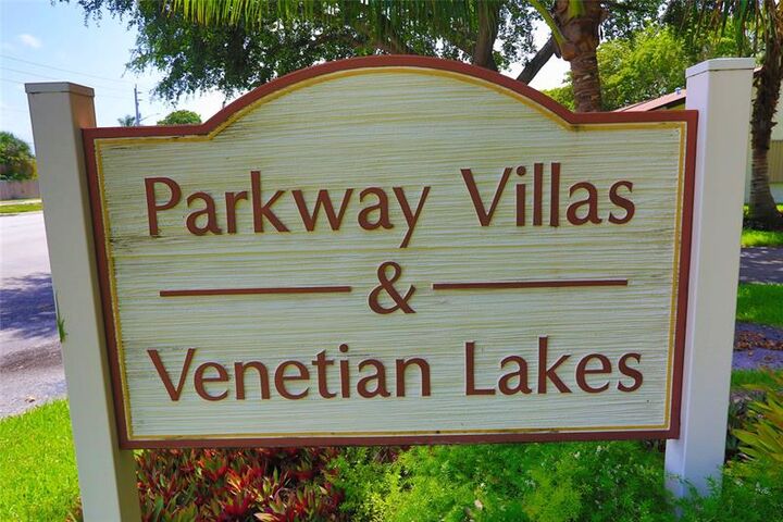 Property Photo:  6616 N Parkway Dr  FL 33068 