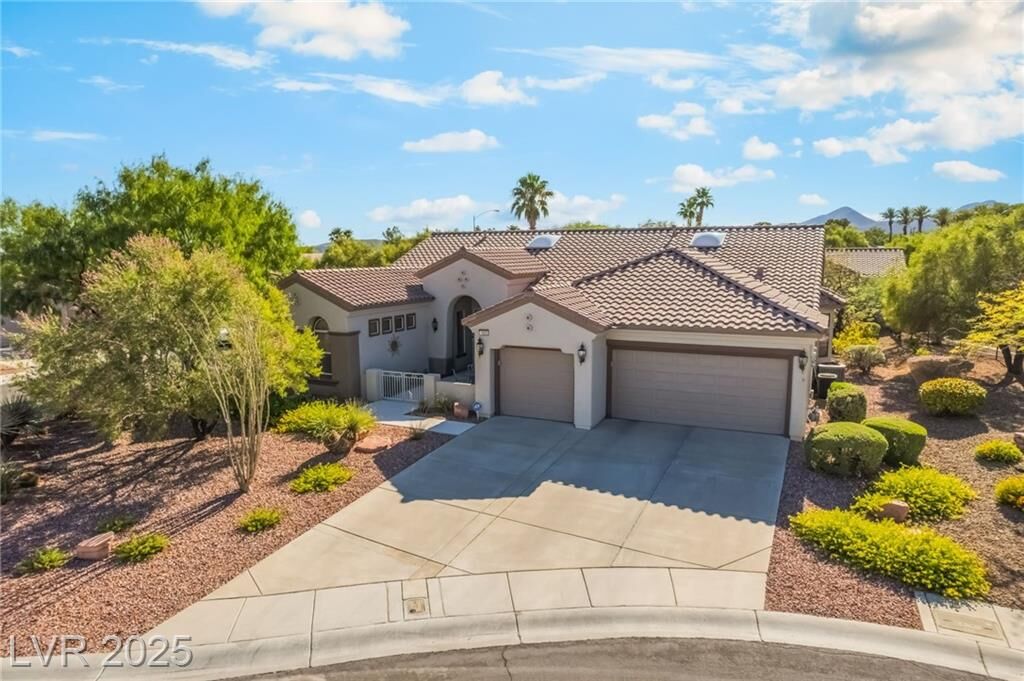 Property Photo: 1620 Clarksville Court NV 89052