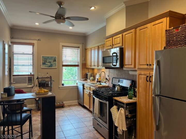 Property Photo: 346 7th St 6 NJ 07302