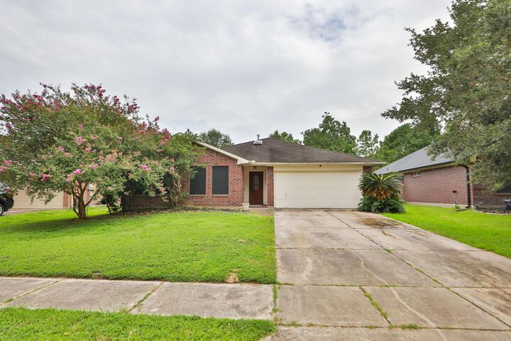 Property Photo:  3906 Cyril Drive  TX 77396 