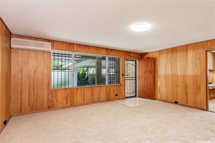 Property Photo: 1650 Ala Aolani Street HI 96819