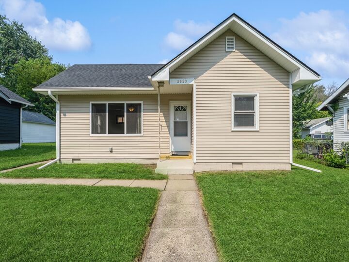 Property Photo:  3620 Cornell Street  IA 50313