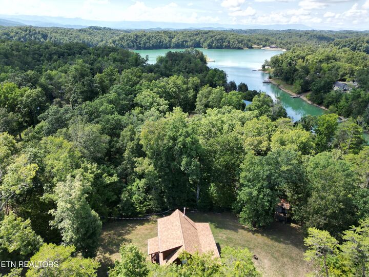 Property Photo: 2431 McQueen Way TN 37876