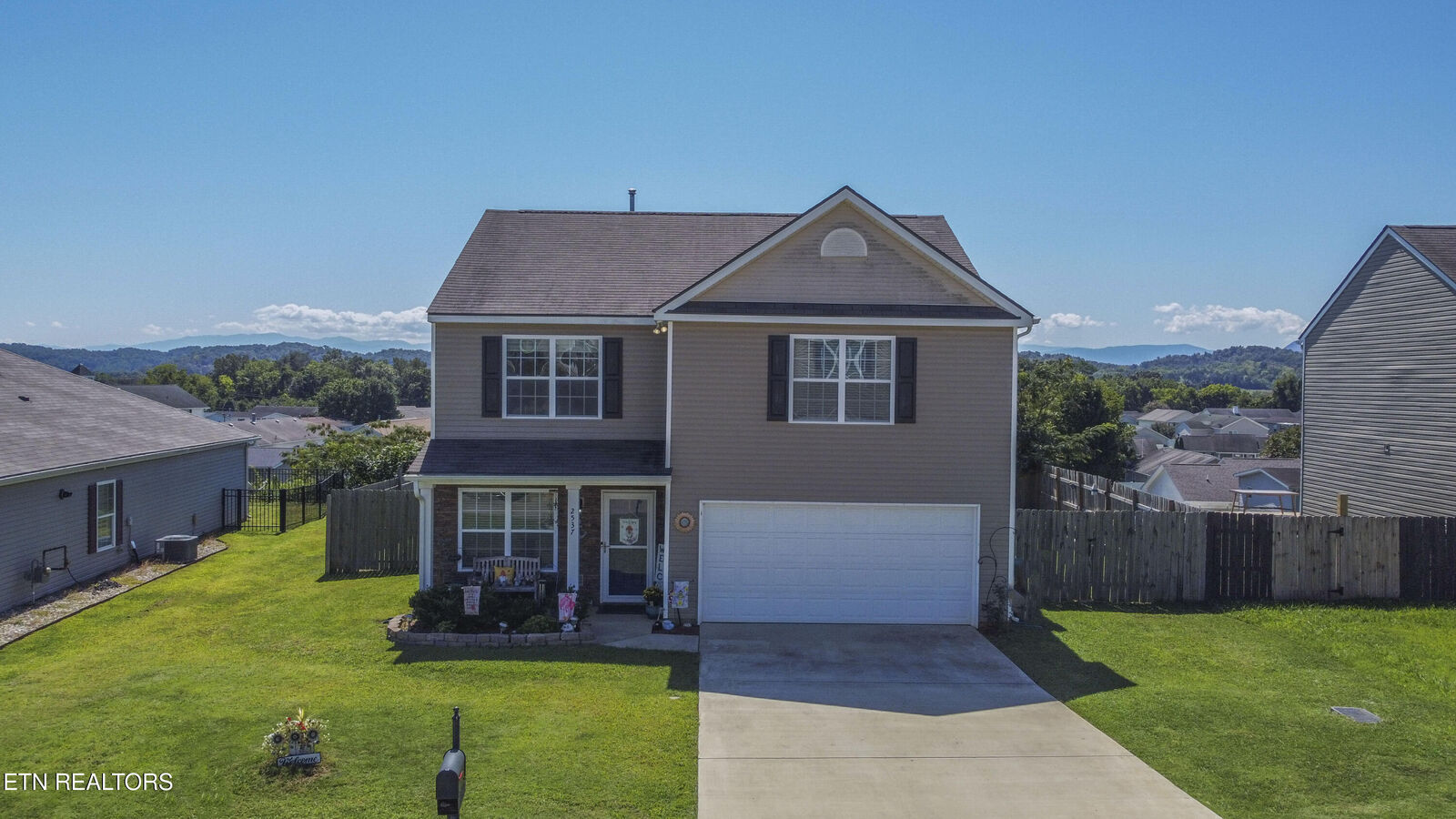 Property Photo: 2537 Cottonwood Drive TN 37876