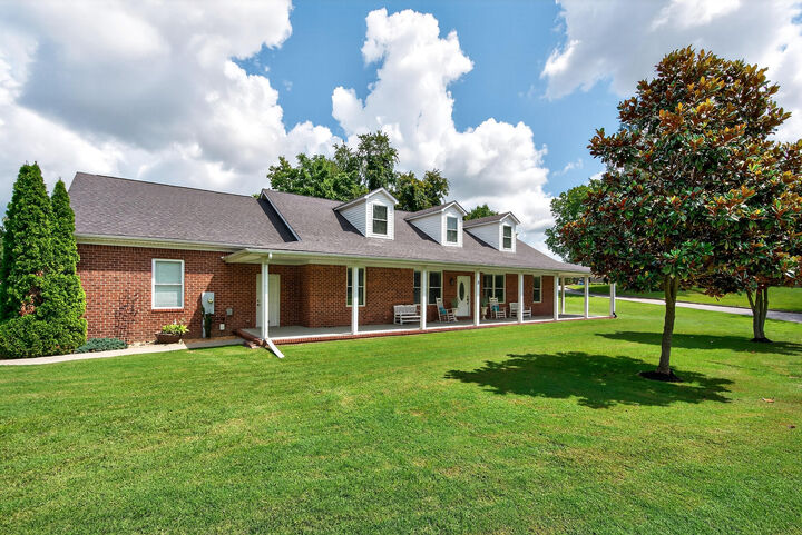 Property Photo: 3 Whalen Place KY 40475