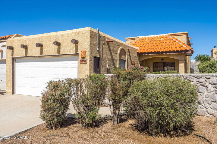 Property Photo: 2098 Pine Needle Way NM 88012