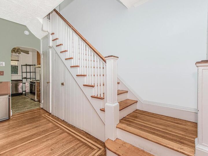 Property Photo: 1088 Lydig Avenue NY 10461