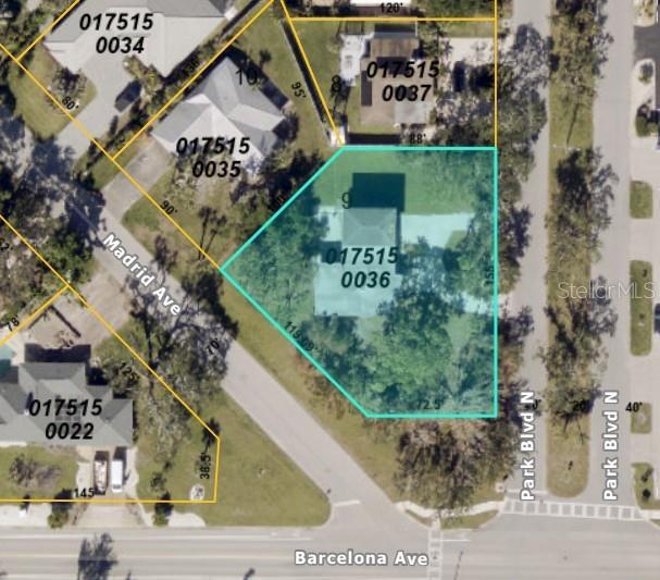Property Photo: 201 Park Boulevard N FL 34285