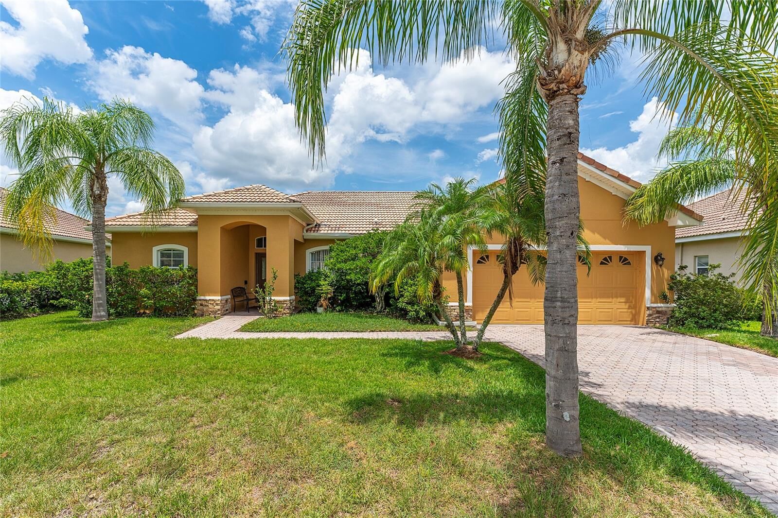 Property Photo:  3522 Forest Park Drive  FL 34746 