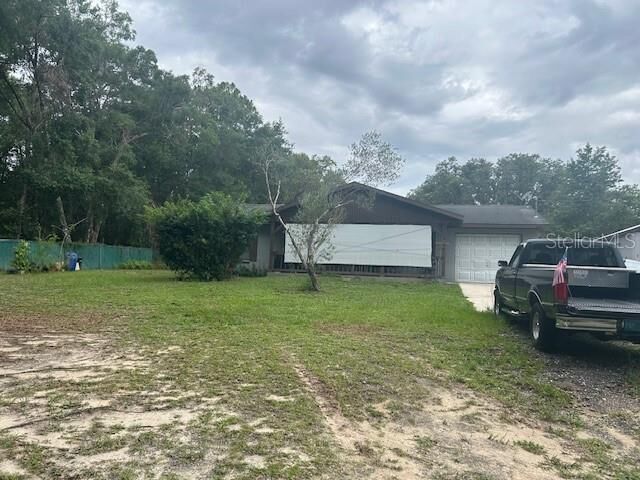Property Photo:  7626 Cr 663  FL 33513 