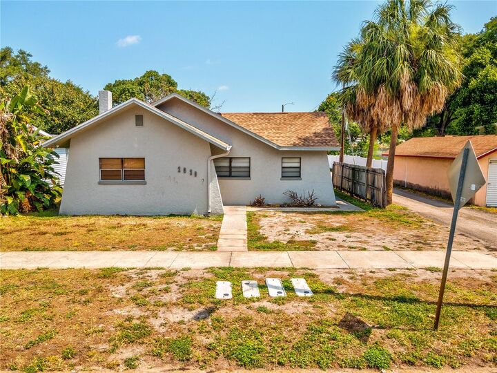 1029 26th Avenue N  St Petersburg FL 33704 photo