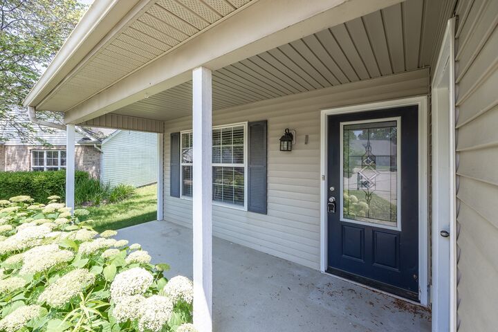 Property Photo: 2410 Silver Court IN 46033