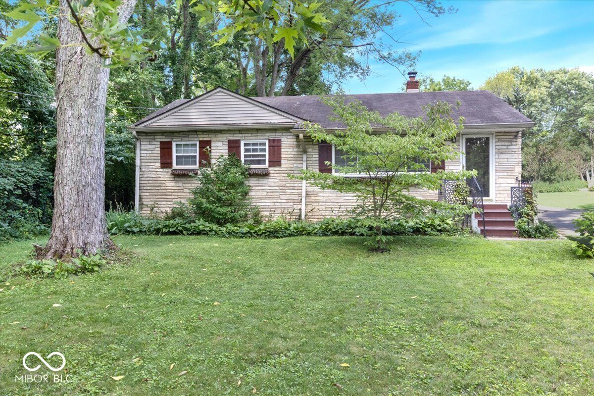 Property Photo: 3222 S Pennsylvania Street IN 46227