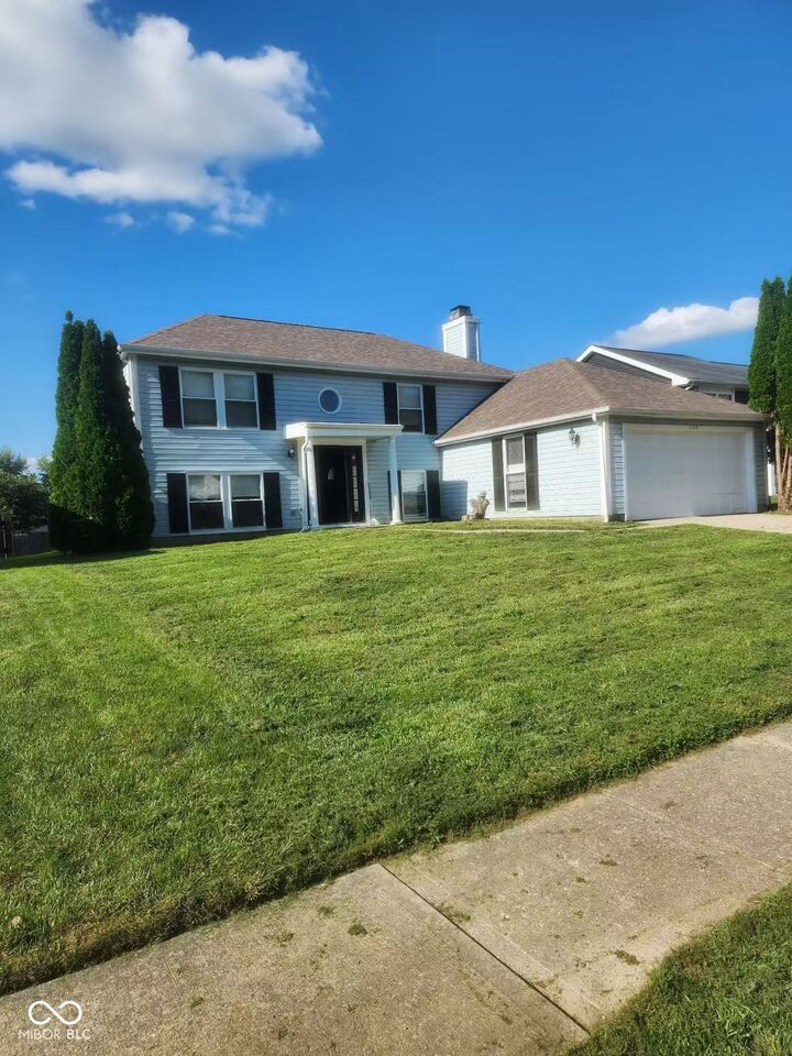 Property Photo: 1564 Chase Boulevard IN 46142