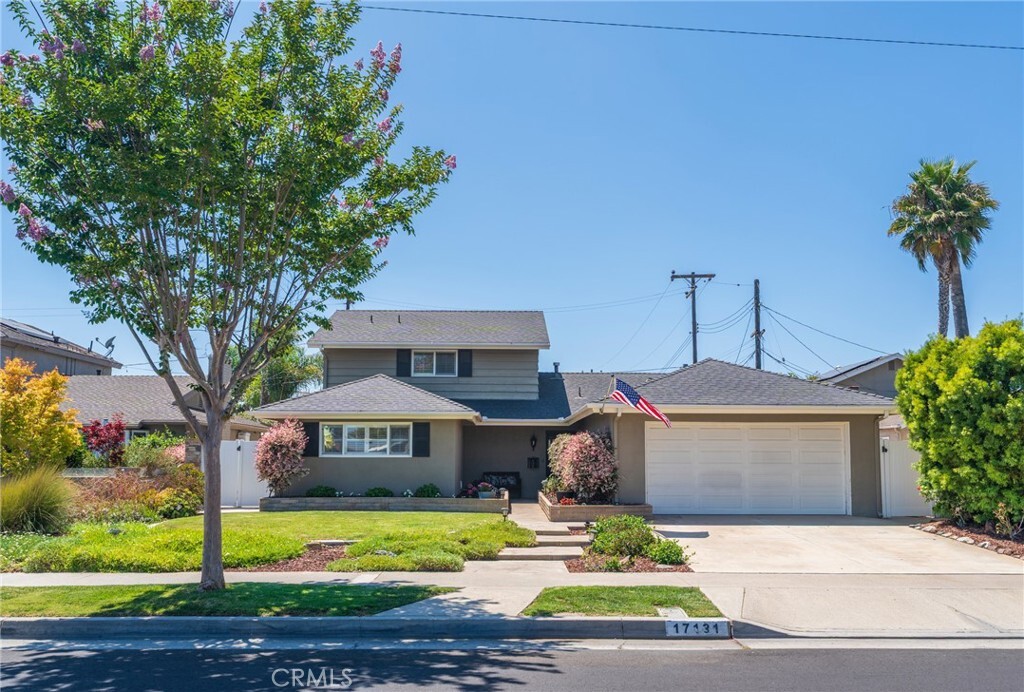 17131 Pinehurst Lane  Huntington Beach CA 92647 photo