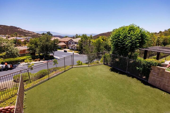 Property Photo:  27002 Red Maple  CA 92562 