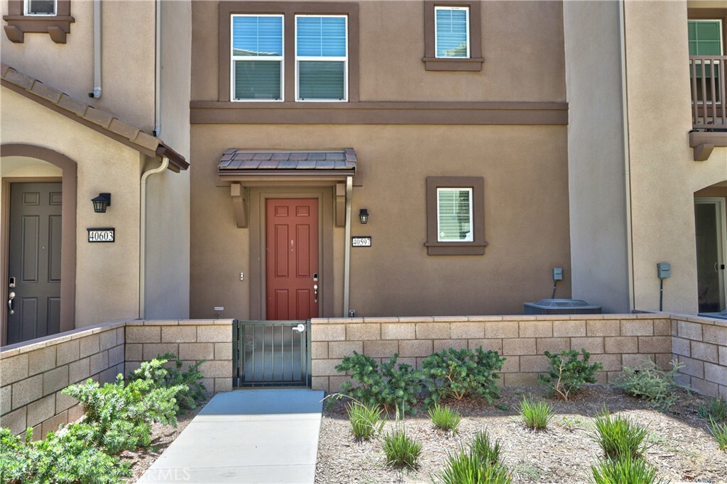Property Photo: 40597 Melrose Drive CA 92591